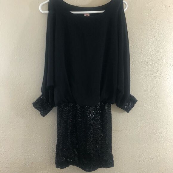 Coco Avante mini dress with Sequin skirt  size Small - Picture 2 of 9